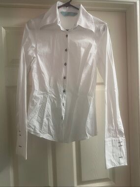 Hawes & Curtis Classic White Button-Down Shirt - Women (BIN 1-35)